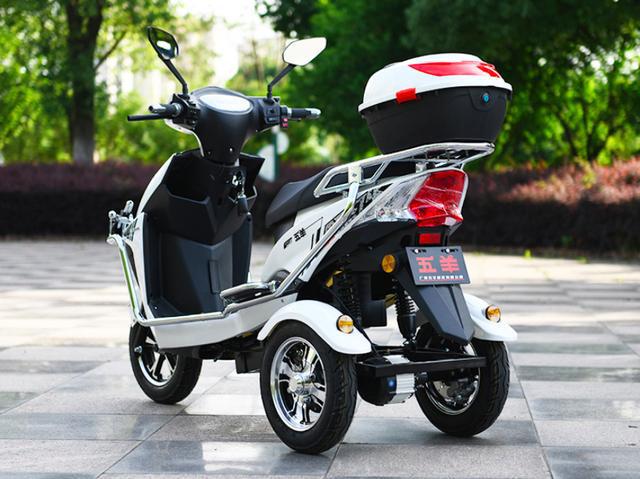 2款精品电动三轮车 续航130公里，一次可载2人，老年代步的理想选择